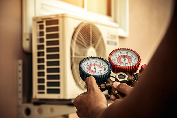 Professional Emergency Hvac technician working in Junedale, PA